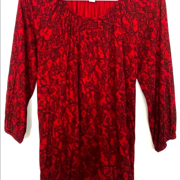 Michael Kors S Lightweight Beautiful Top. Light elastic bottom & 3/4 Sleeve - Picture 5 of 6